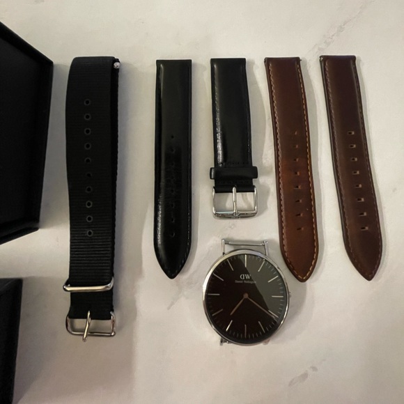 COPY - Daniel Wellington Classic Black / Silver Watch ( Gift Set ) - Picture 7 of 14